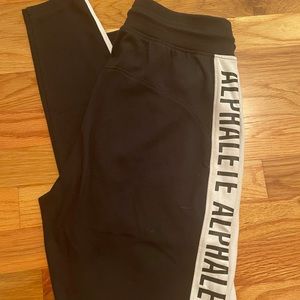 Alphalete Womens joggers